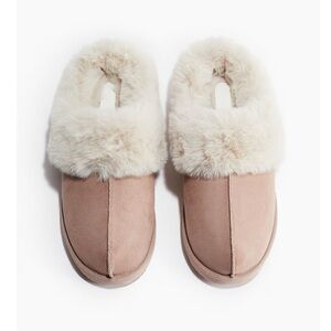 H&M Faux Fur indoor/Outdoor Slippers/Slides.
